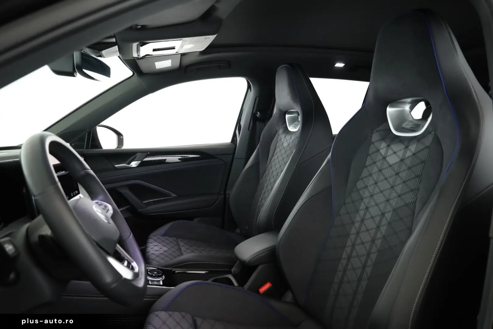 VW Tiguan 2.0 TDI 4M DSG R-Line Pano Nav Key Kam 20