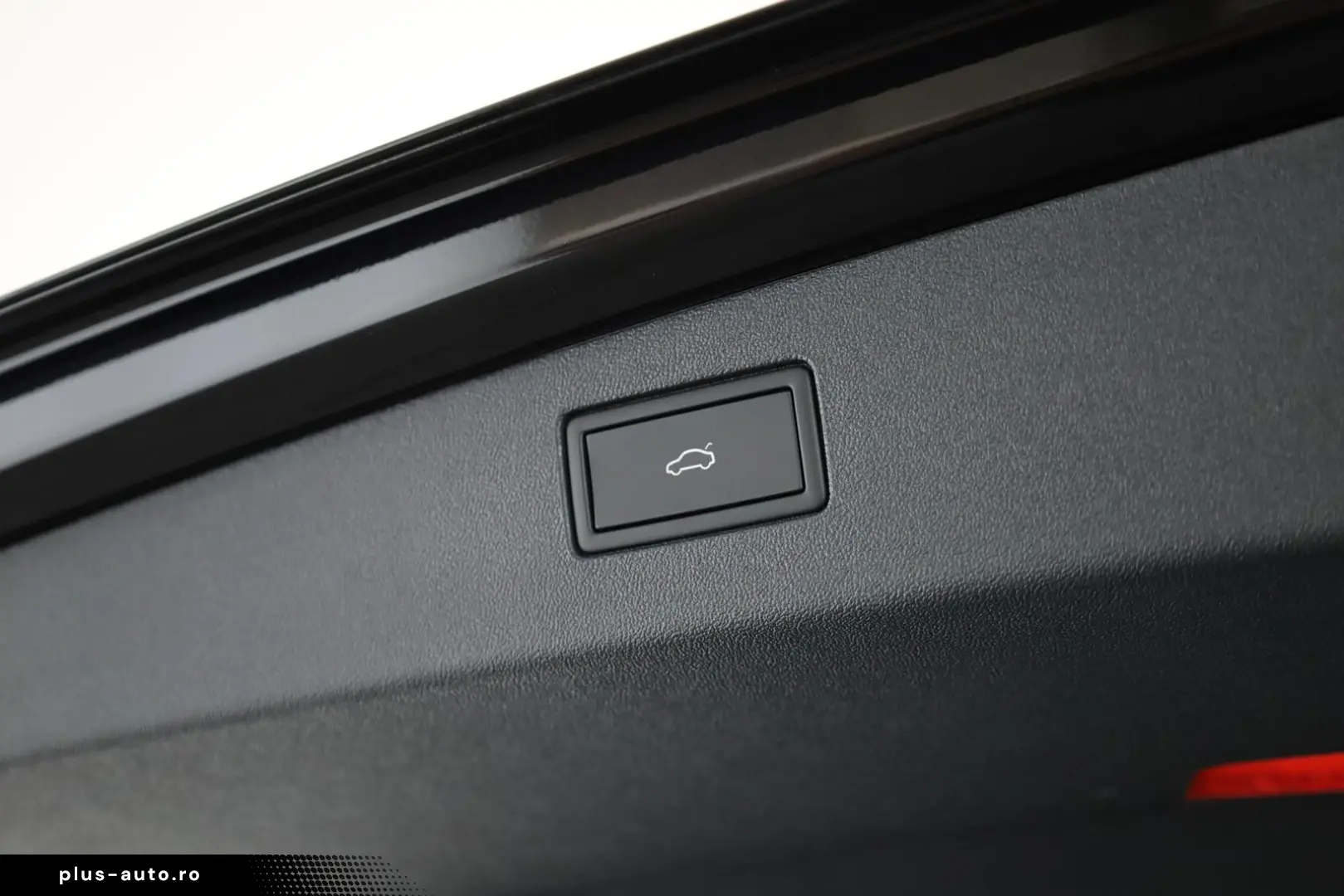 VW Tiguan 2.0 TDI 4M DSG R-Line Pano Nav Key Kam 20