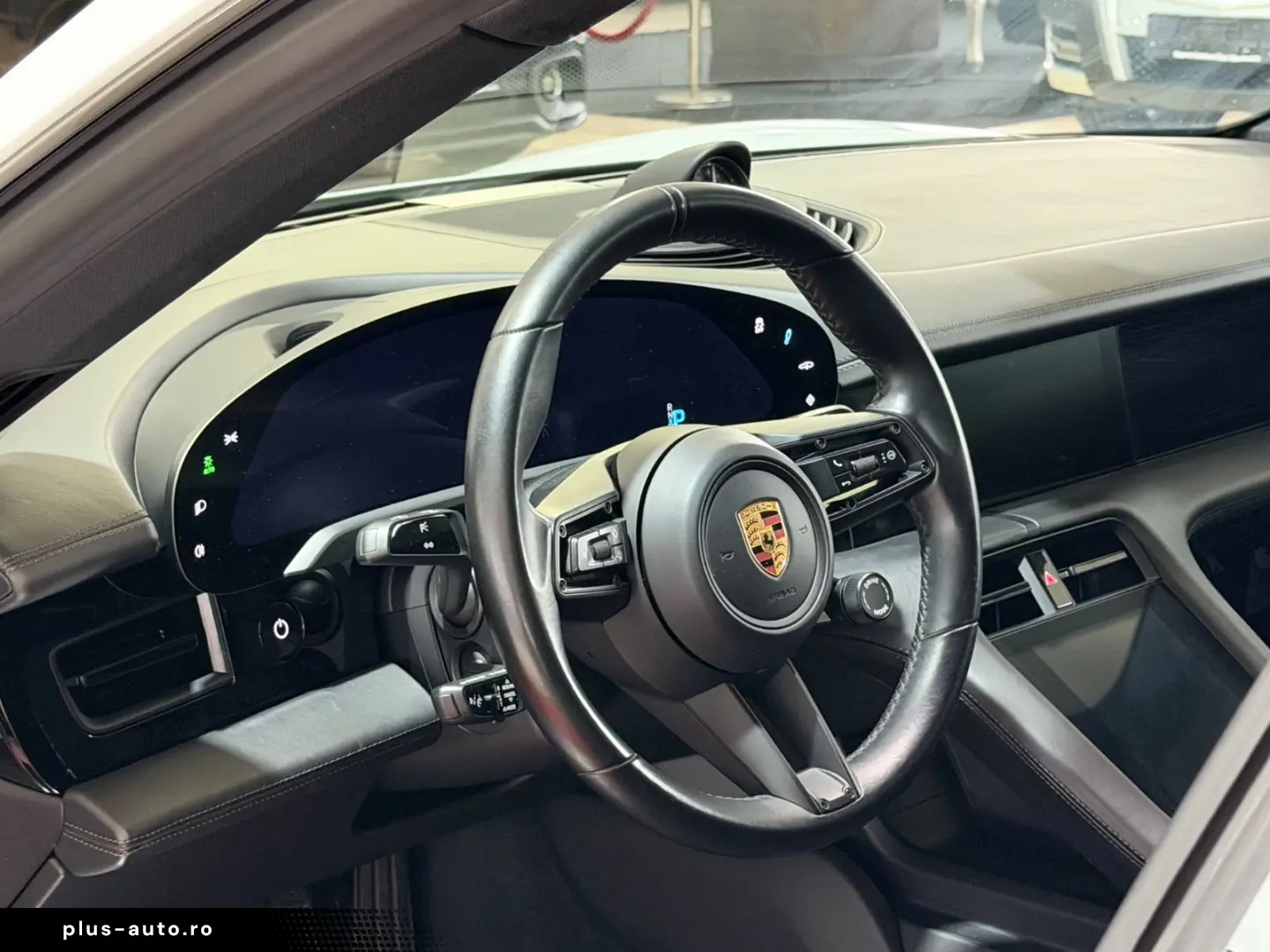 PORSCHE Taycan 4 S - Performance 571PS - 93.4 KW