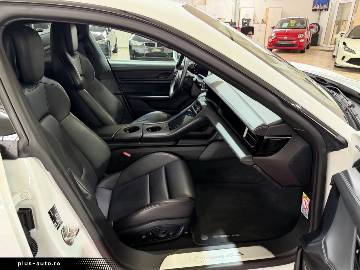 PORSCHE Taycan 4 S - Performance 571PS - 93.4 KW