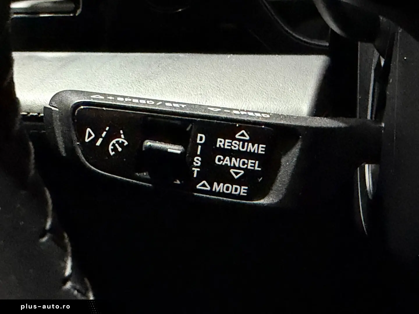 PORSCHE Taycan 4 S - Performance 571PS - 93.4 KW