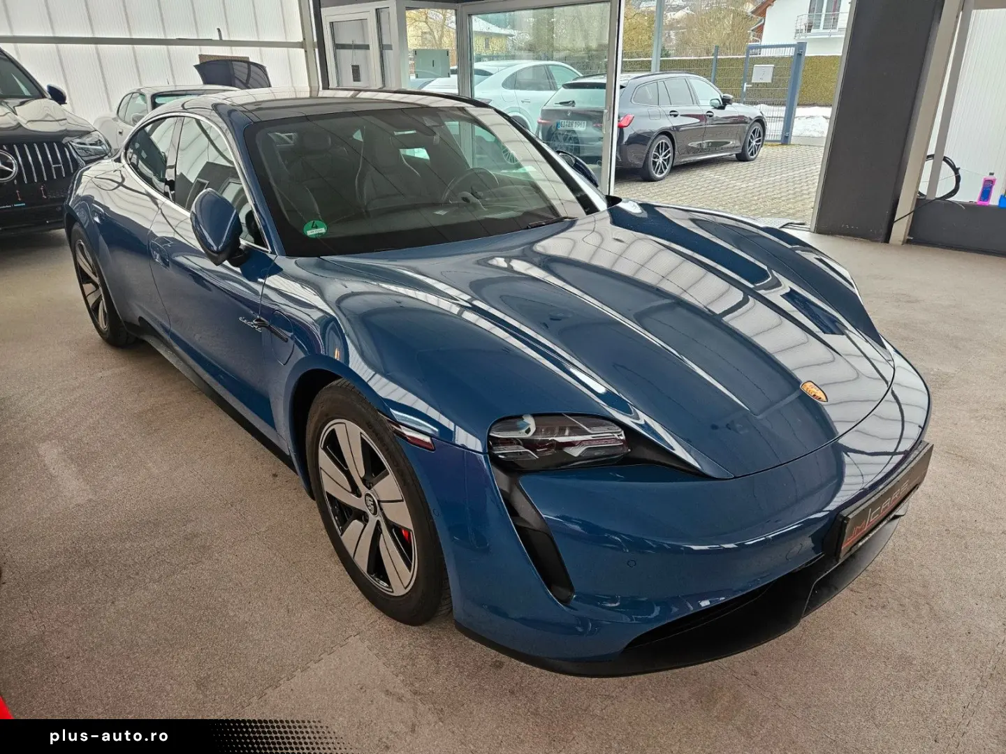 PORSCHE Taycan 4S Perf  BeifDisp Chrono Pano Matrix appr