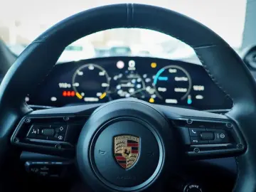 PORSCHE Taycan Turbo 93 kWh   4Wiel Sturing   Pano   Pas