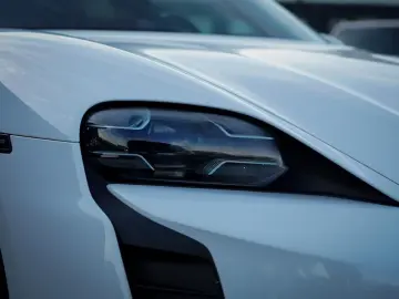 PORSCHE Taycan Turbo 93 kWh   4Wiel Sturing   Pano   Pas