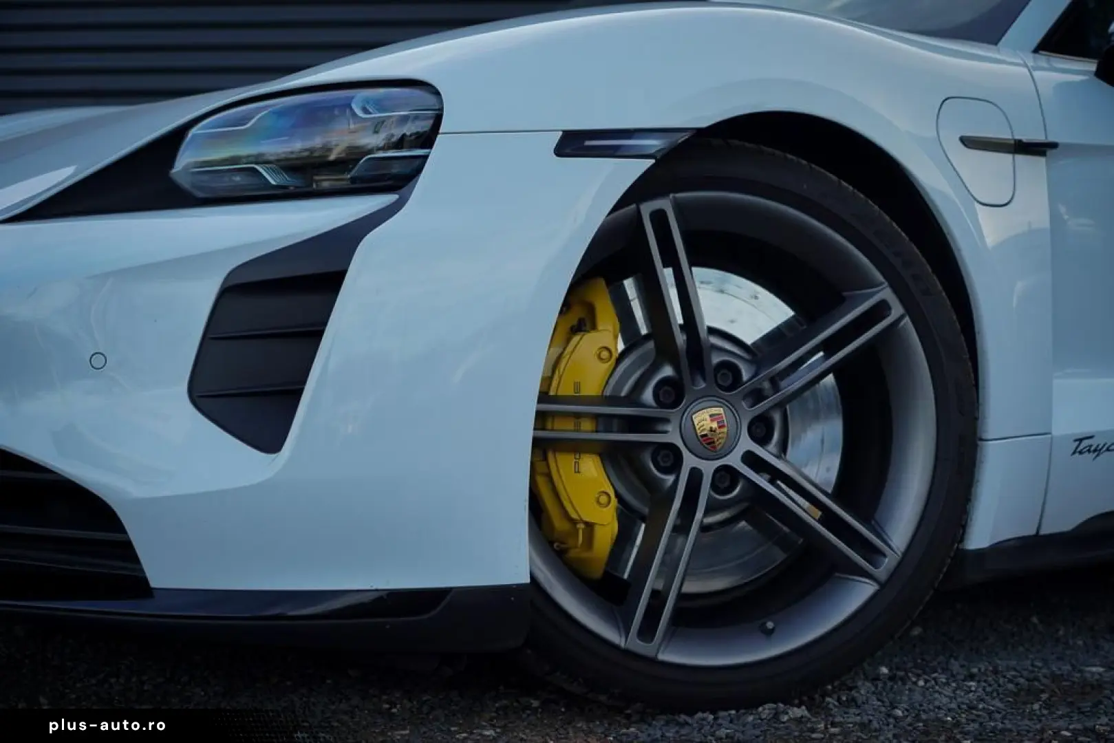 PORSCHE Taycan Turbo 93 kWh   4Wiel Sturing   Pano   Pas