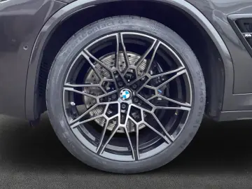 BMW X4M Competition  HuD AHK Pano