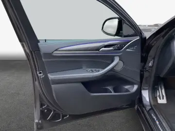 BMW X4M Competition  HuD AHK Pano