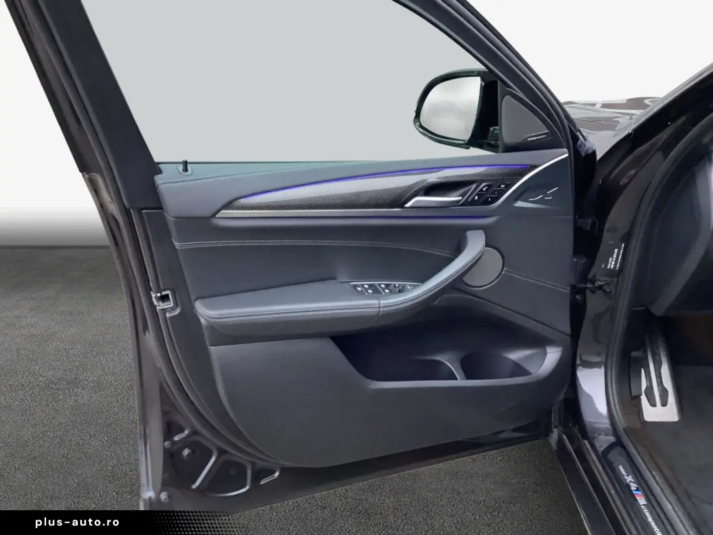 BMW X4M Competition  HuD AHK Pano