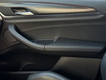 BMW X3 M Competition Driver's Package LED LEDER SURR