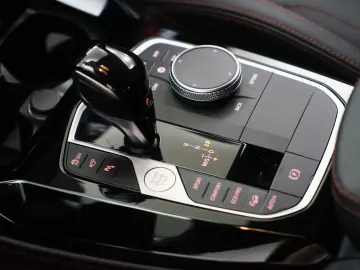 BMW X4 M40d [LC Prof.  HUD  Laser  ACC  AHK Standhzg