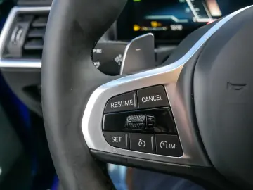 BMW M240i Coupe Glasdach  SHZ  LHZ  H K  RFK  PDC v