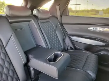 GENESIS GV70 2.2D AWD Sport Line