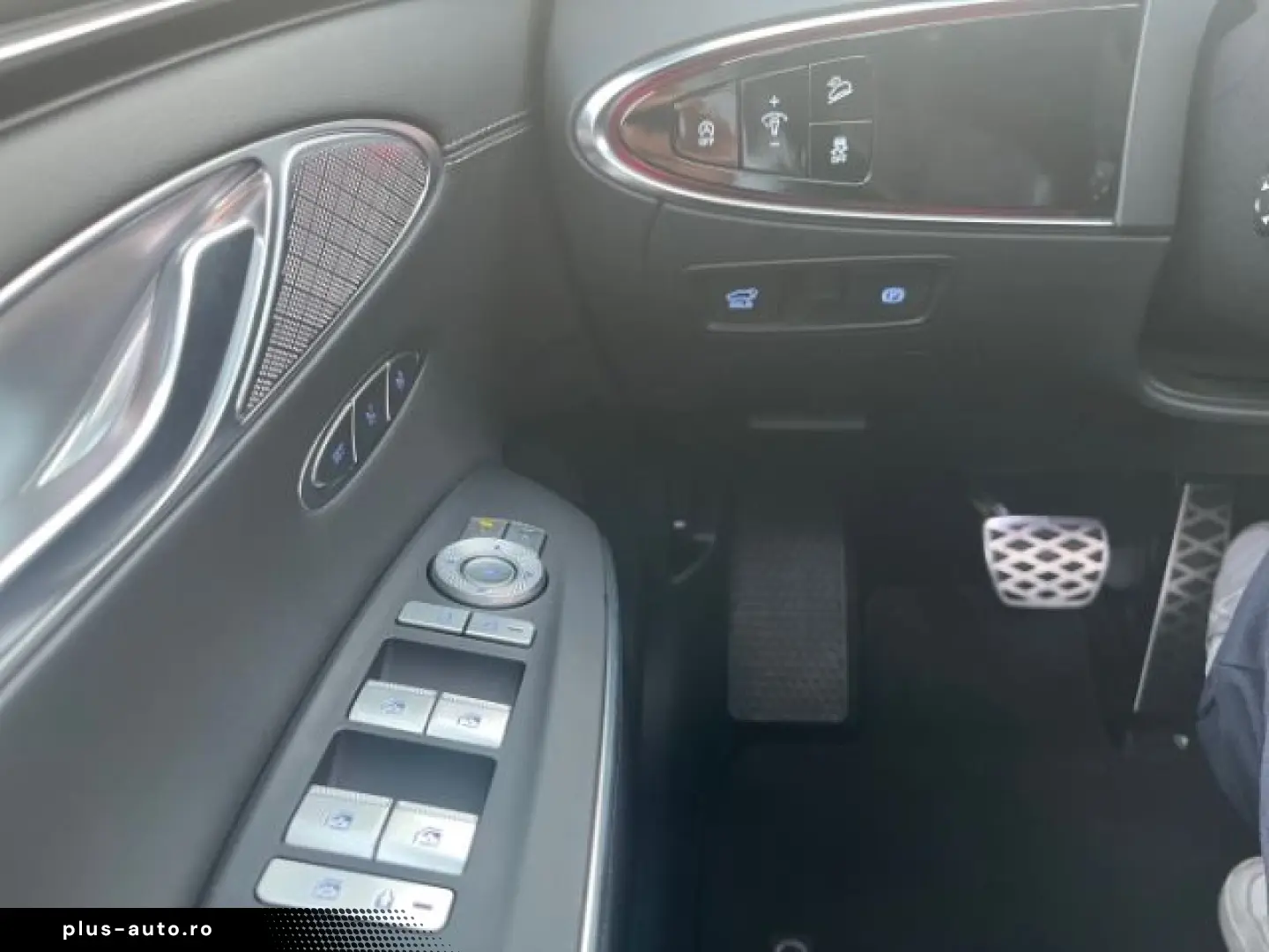 GENESIS GV70 Sport 4WD AD Memory Sitze LED ACC El. Heckk