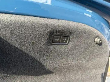 PORSCHE Taycan 4S Burmester 360  SHZ V H