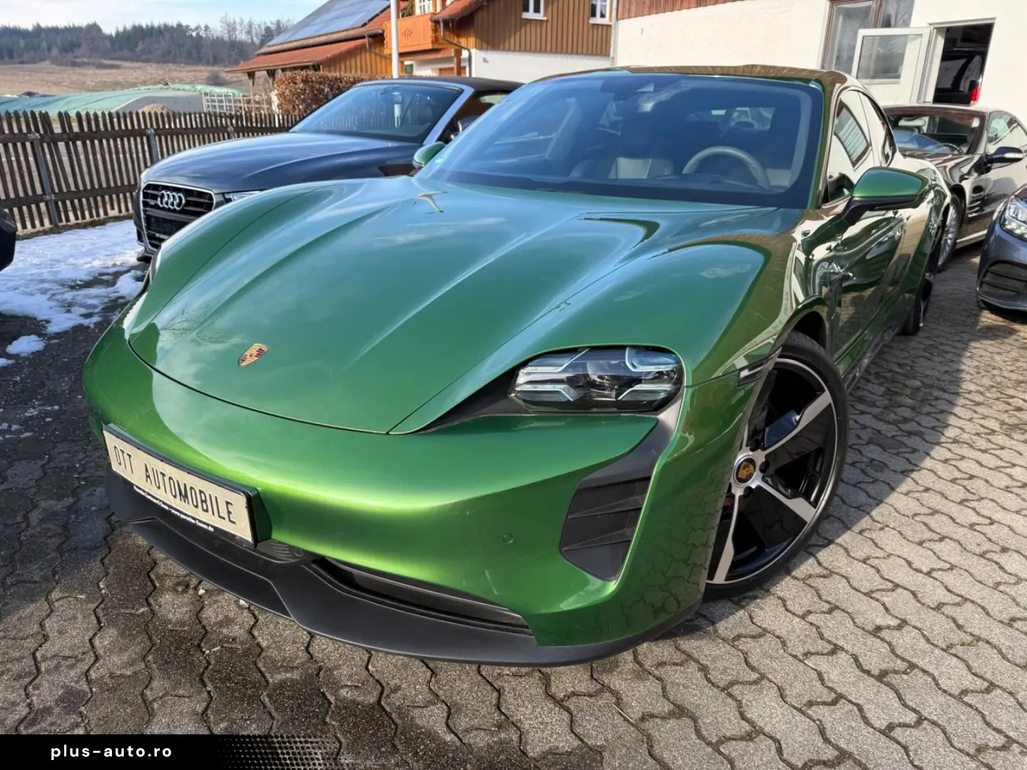 PORSCHE TAYCAN GTS  EXKLUSIV  21 ZOLL APPROVED MWST !!!