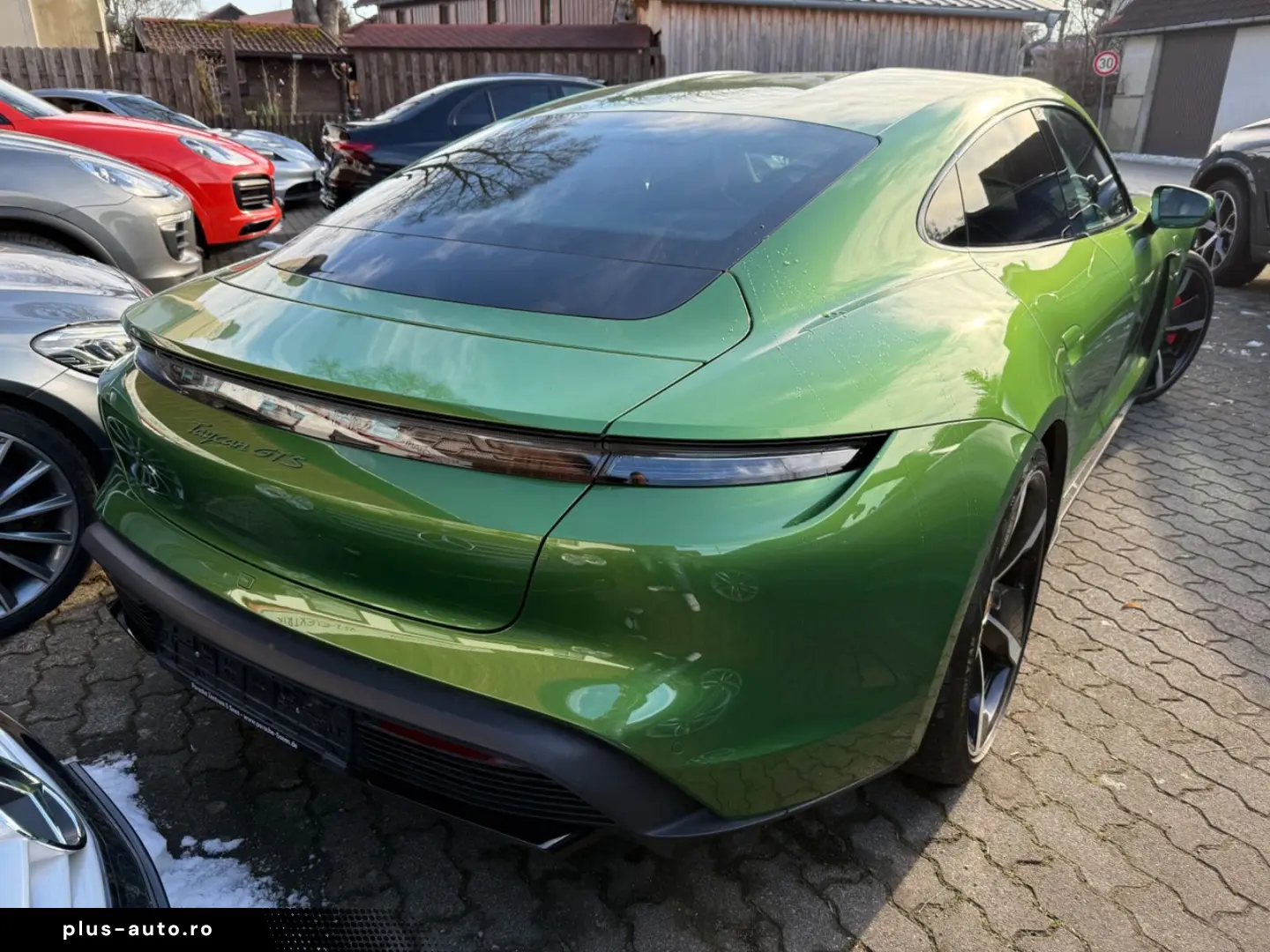 PORSCHE TAYCAN GTS  EXKLUSIV  21 ZOLL APPROVED MWST !!!