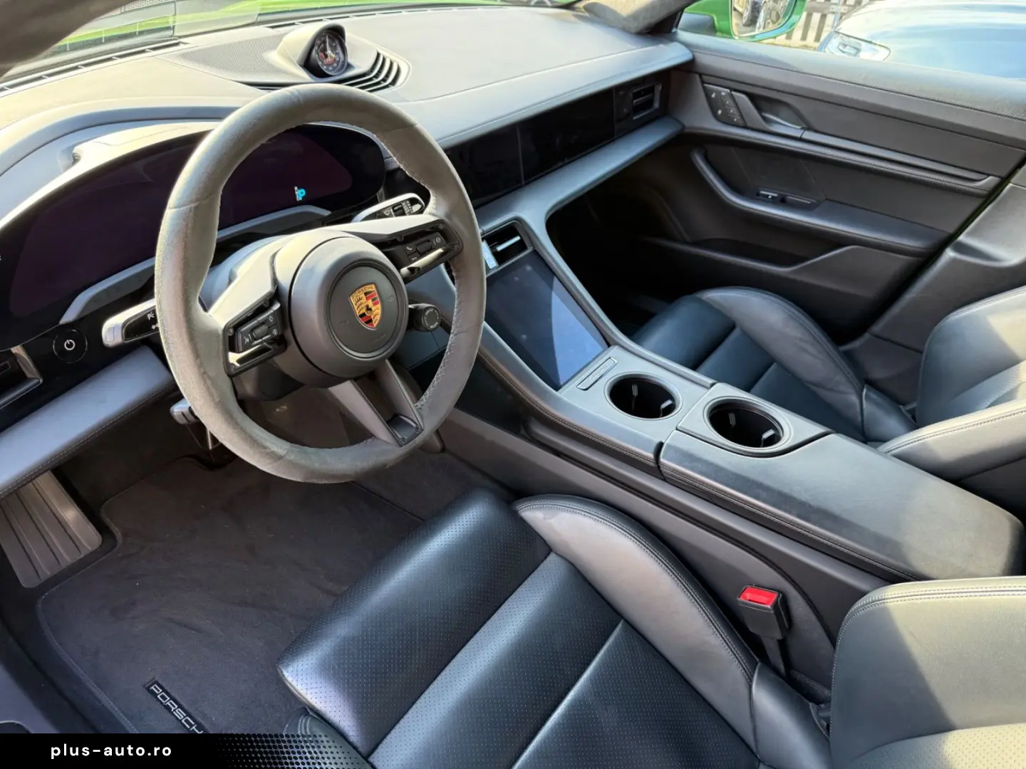 PORSCHE TAYCAN GTS  EXKLUSIV  21 ZOLL APPROVED MWST !!!