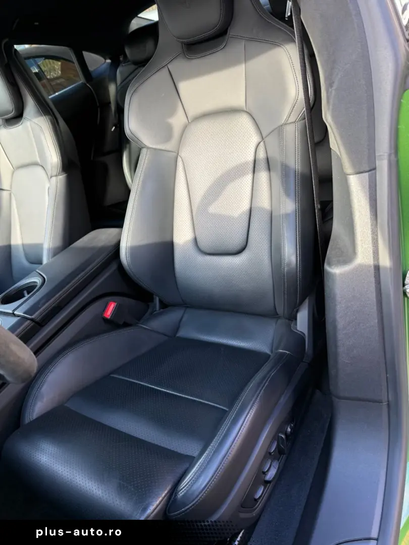 PORSCHE TAYCAN GTS  EXKLUSIV  21 ZOLL APPROVED MWST !!!