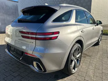 GENESIS GV70 Luxury 4WD