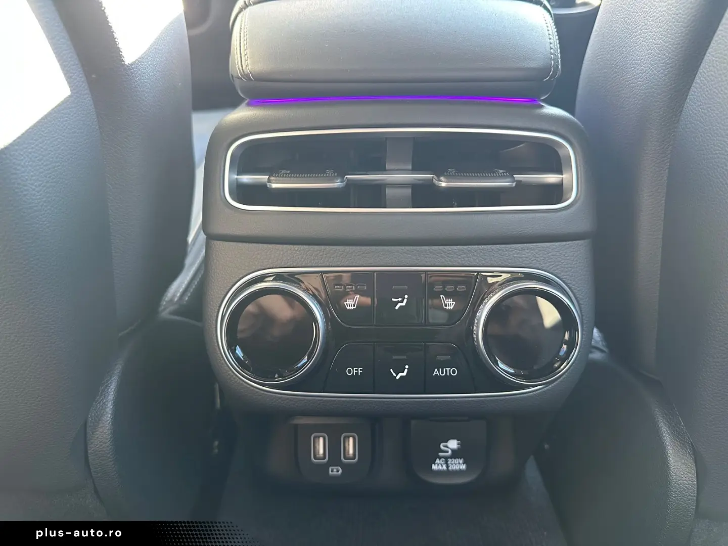 GENESIS GV70 Luxury 4WD