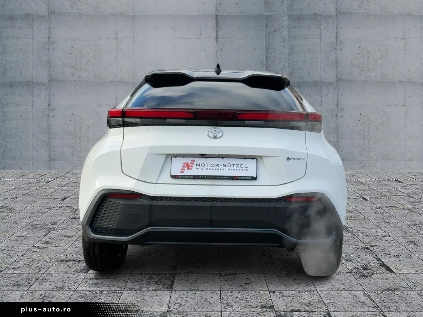 TOYOTA C-HR 2.0 Plug-In Team D