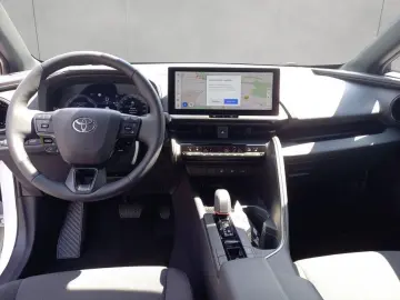 TOYOTA C-HR 2.0 Plug-in-Hybrid Teamplayer  Technik-Pake