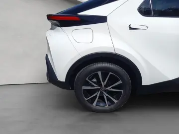 TOYOTA C-HR 2.0 Plug-in-Hybrid Teamplayer  Technik-Pake