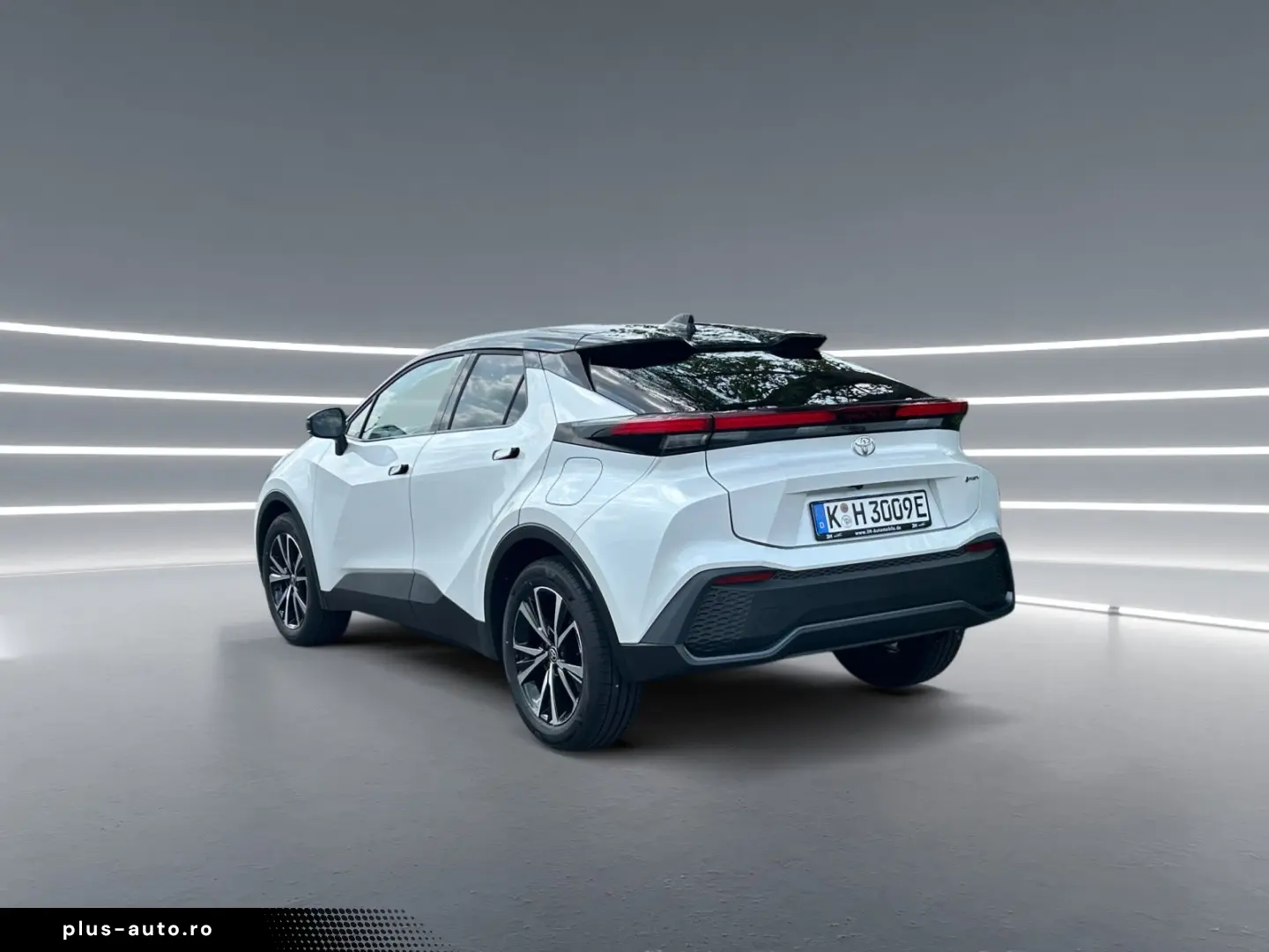 TOYOTA C-HR - 2.0 l Plugin 4x2 Teamplayer CVT LM LED