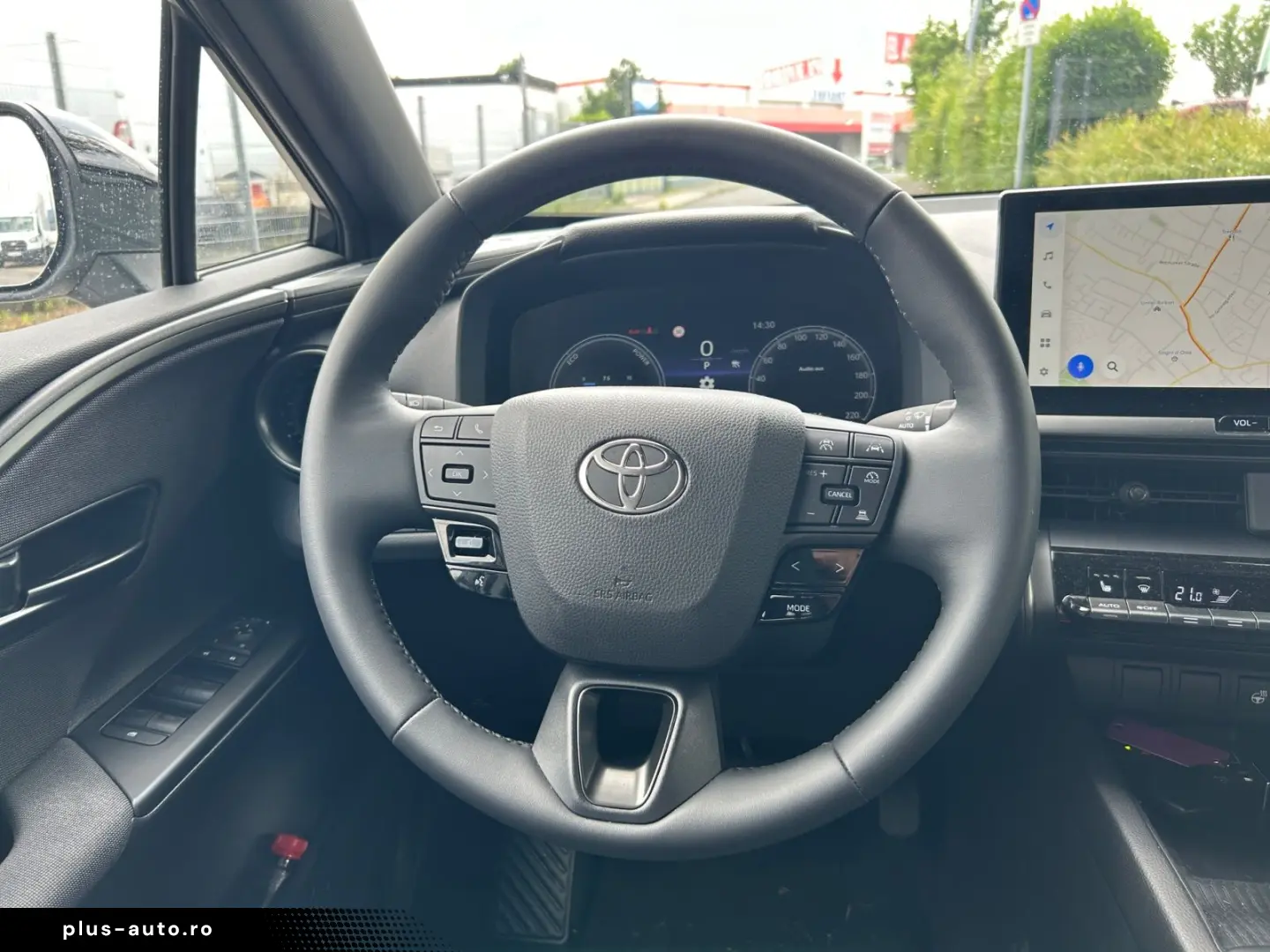 TOYOTA C-HR - 2.0 l Plugin 4x2 Teamplayer CVT LM LED