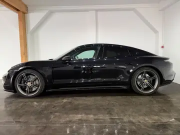PORSCHE Taycan 4 S Beifahrer Display PSCB 360  Head Up