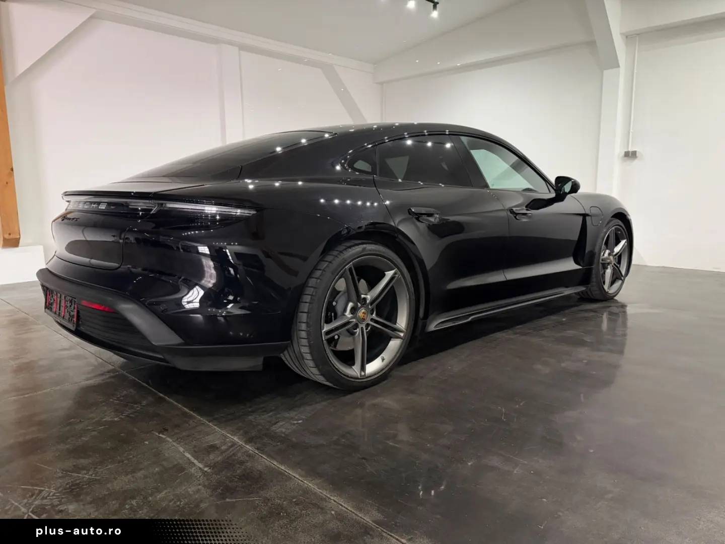 PORSCHE Taycan 4 S Beifahrer Display PSCB 360  Head Up