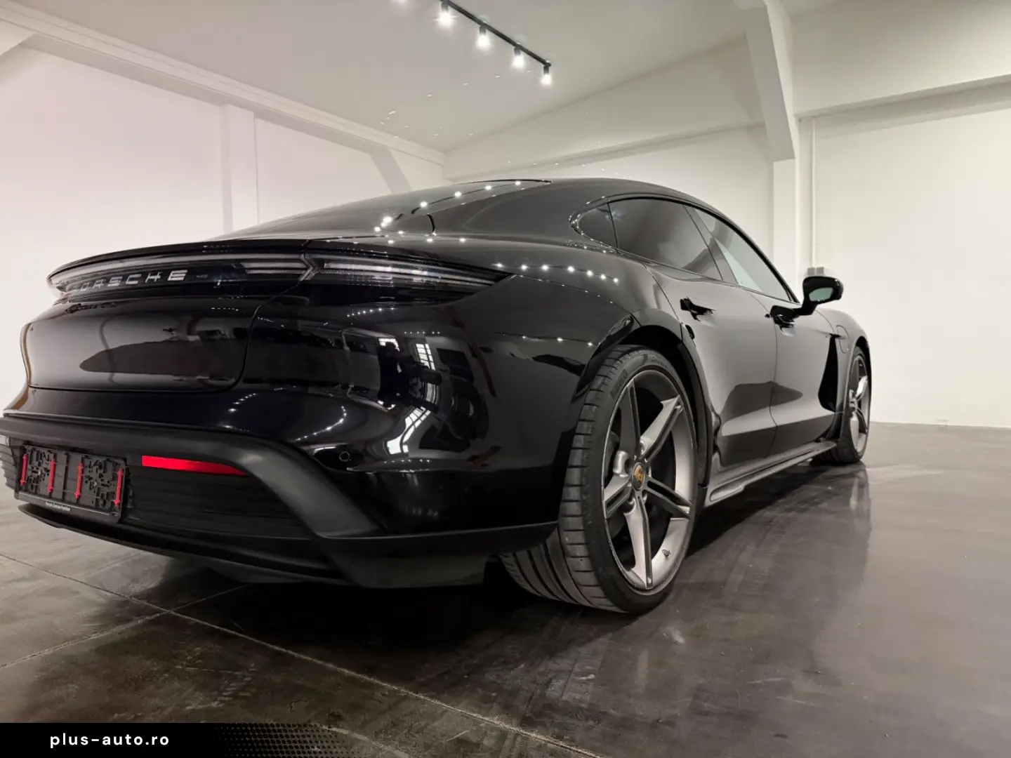 PORSCHE Taycan 4 S Beifahrer Display PSCB 360  Head Up