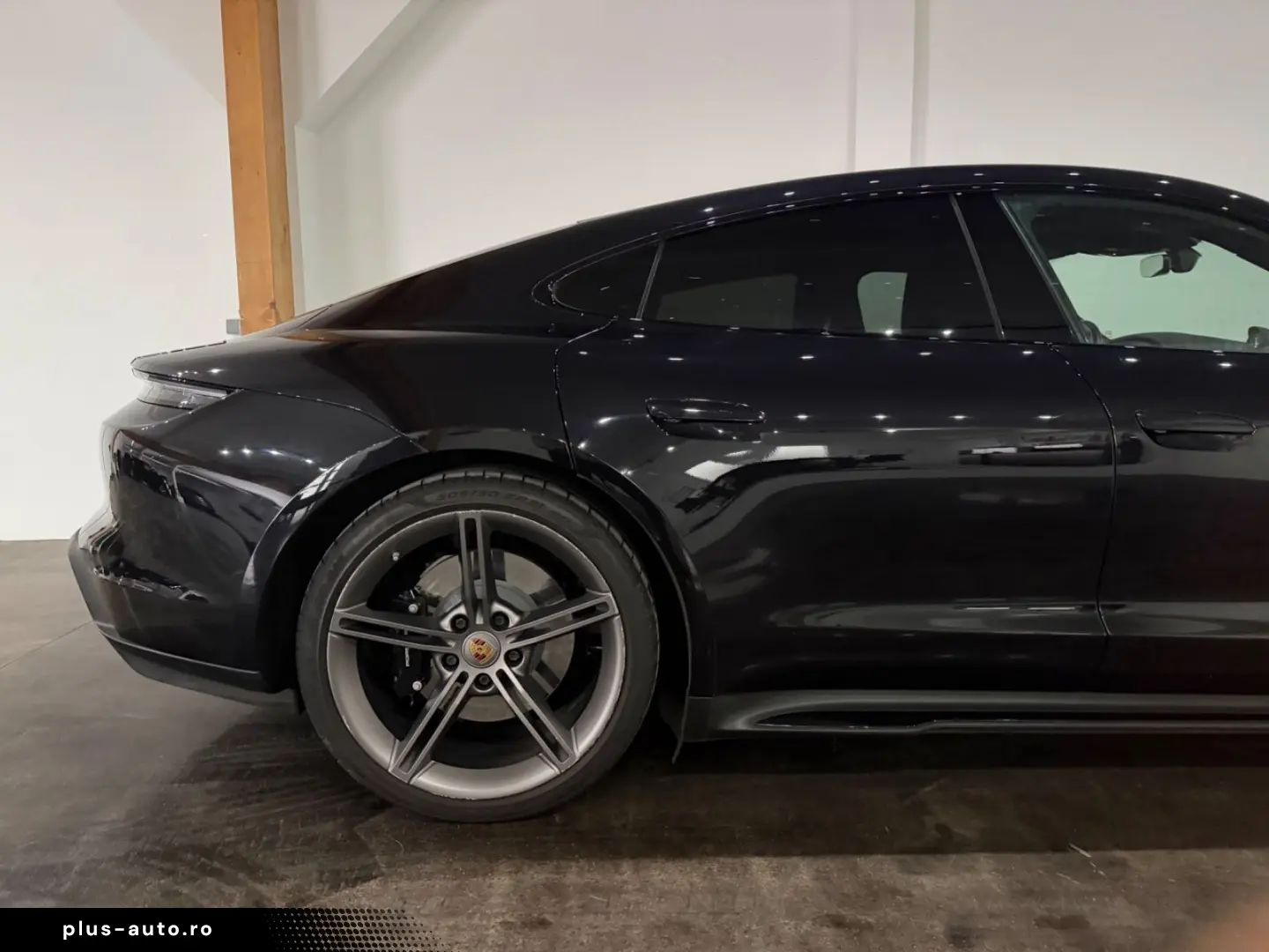 PORSCHE Taycan 4 S Beifahrer Display PSCB 360  Head Up