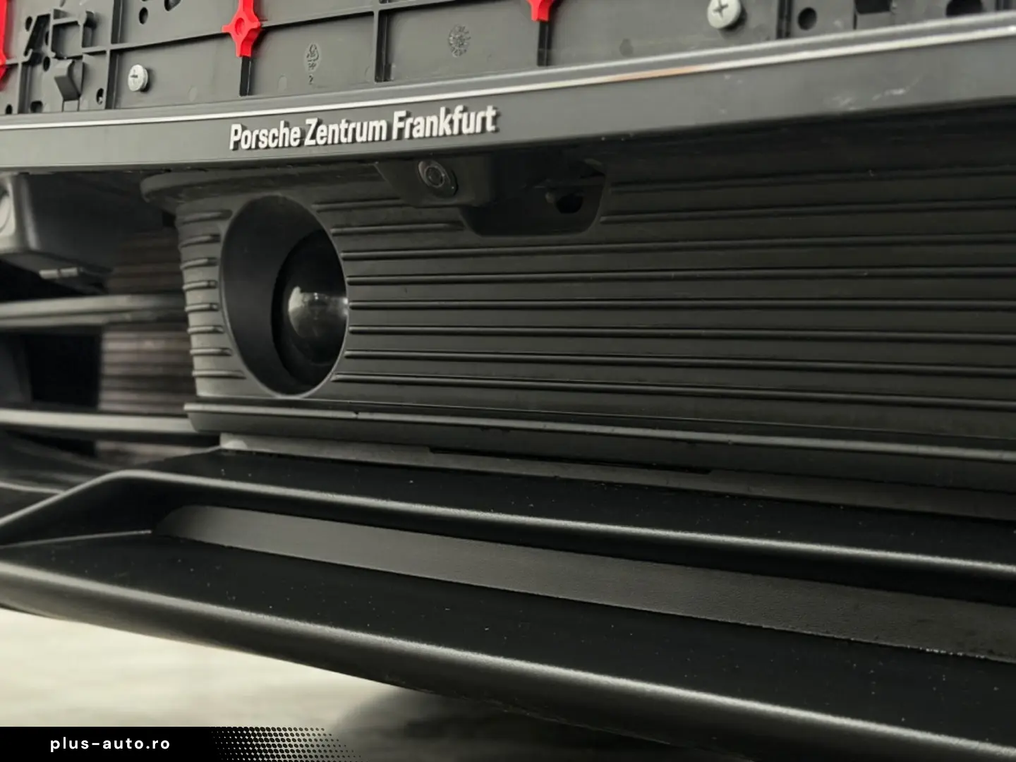 PORSCHE Taycan 4 S Beifahrer Display PSCB 360  Head Up