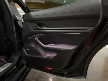 PORSCHE Taycan 4 S Beifahrer Display PSCB 360  Head Up