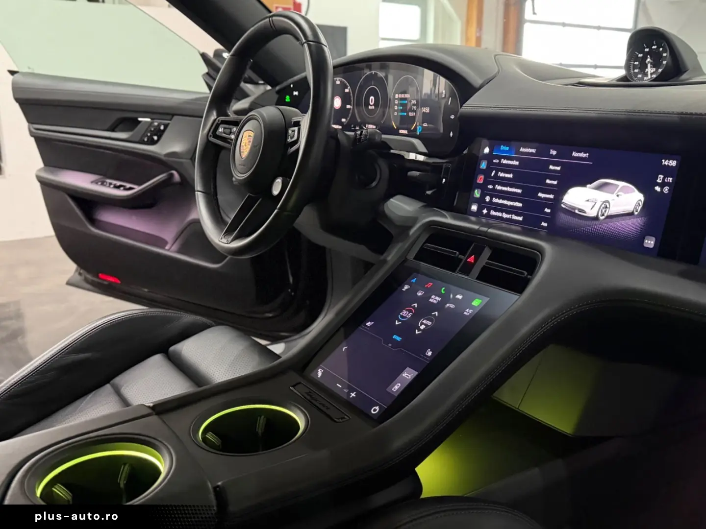 PORSCHE Taycan 4 S Beifahrer Display PSCB 360  Head Up
