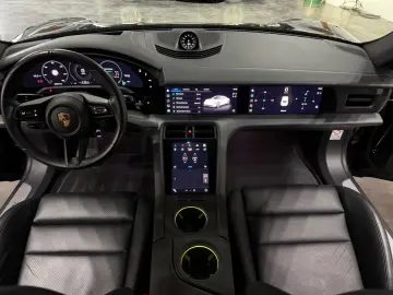 PORSCHE Taycan 4 S Beifahrer Display PSCB 360  Head Up