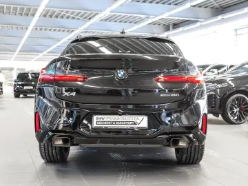 BMW X4 xDrive20i M Sport HUD PANO ACC RFK NAVI LED