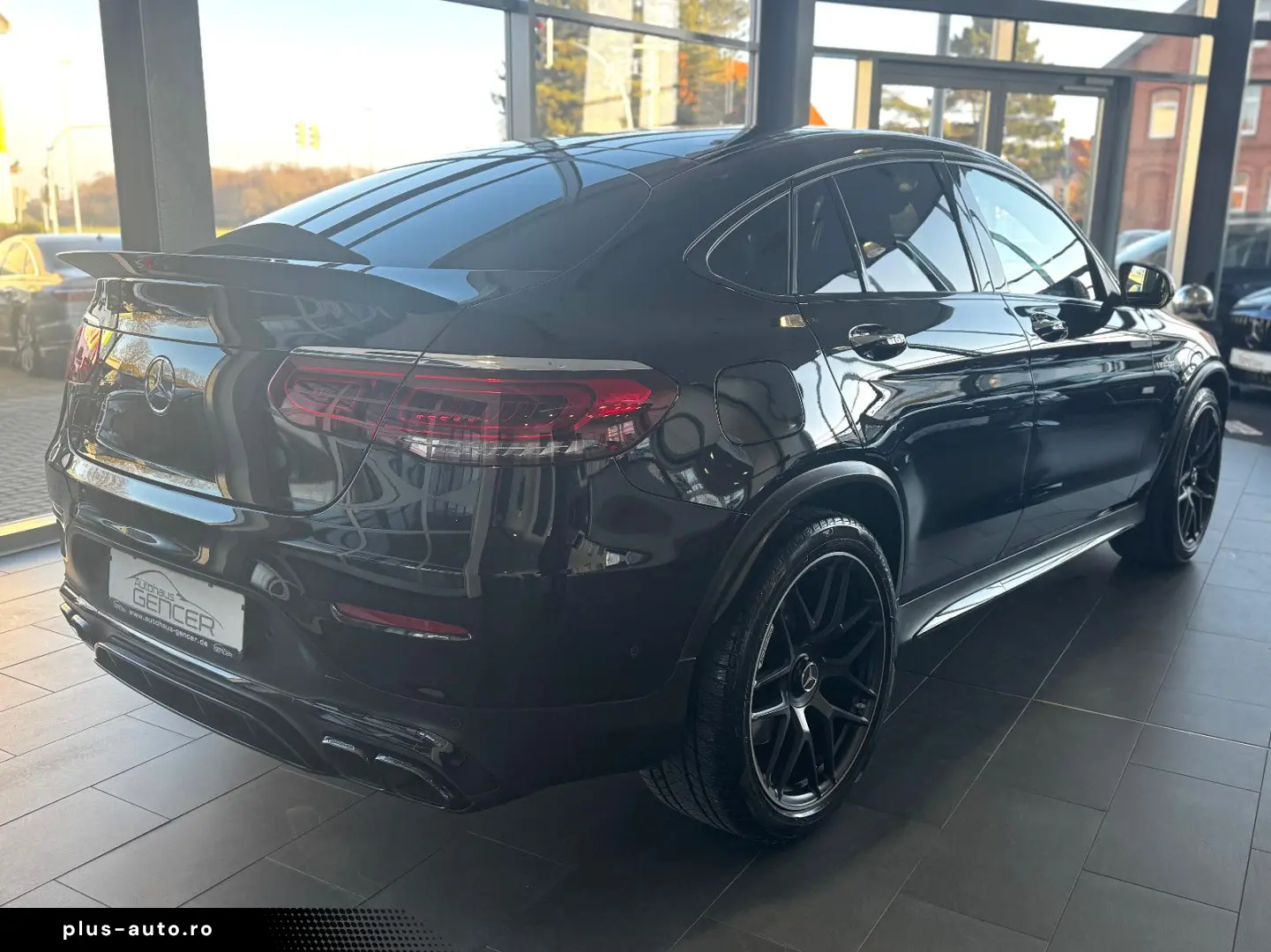 MERCEDES-BENZ GLC 63 AMG Coupe 4Matic V8  LED 360  Burmester