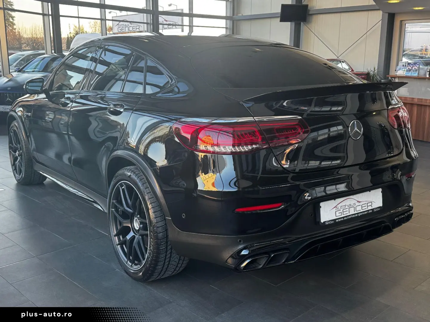 MERCEDES-BENZ GLC 63 AMG Coupe 4Matic V8  LED 360  Burmester