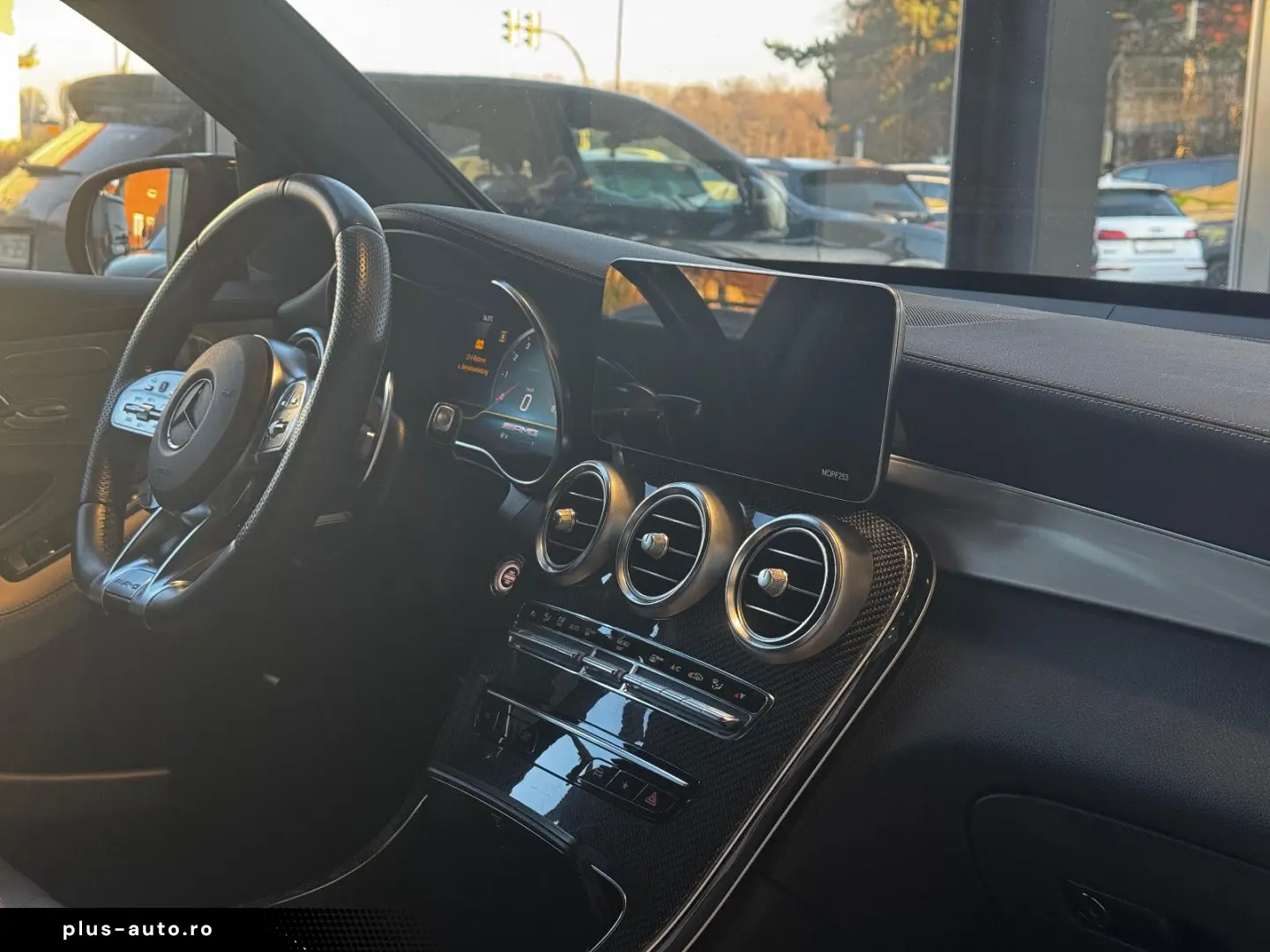 MERCEDES-BENZ GLC 63 AMG Coupe 4Matic V8  LED 360  Burmester