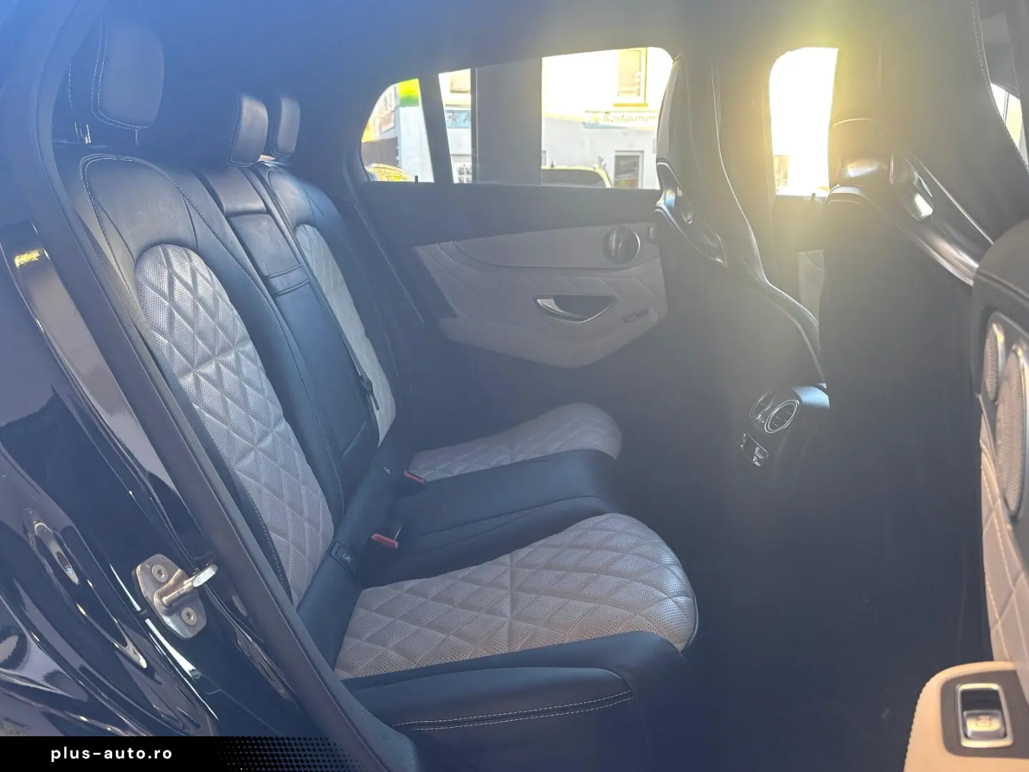 MERCEDES-BENZ GLC 63 AMG Coupe 4Matic V8  LED 360  Burmester