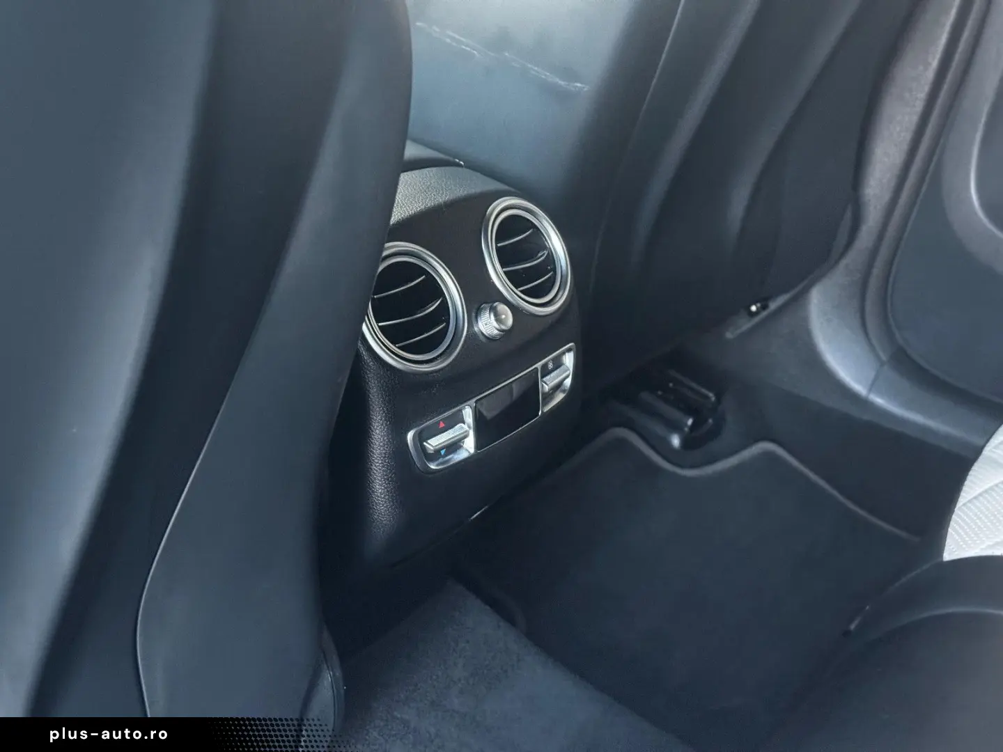 MERCEDES-BENZ GLC 63 AMG Coupe 4Matic V8  LED 360  Burmester