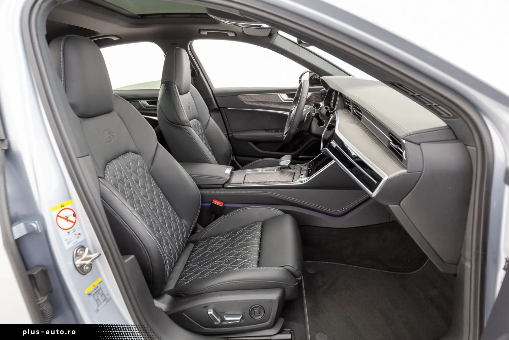 AUDI A6 S line 55 TFSI qu.S tr. STDHZG 360 K HUD PANO