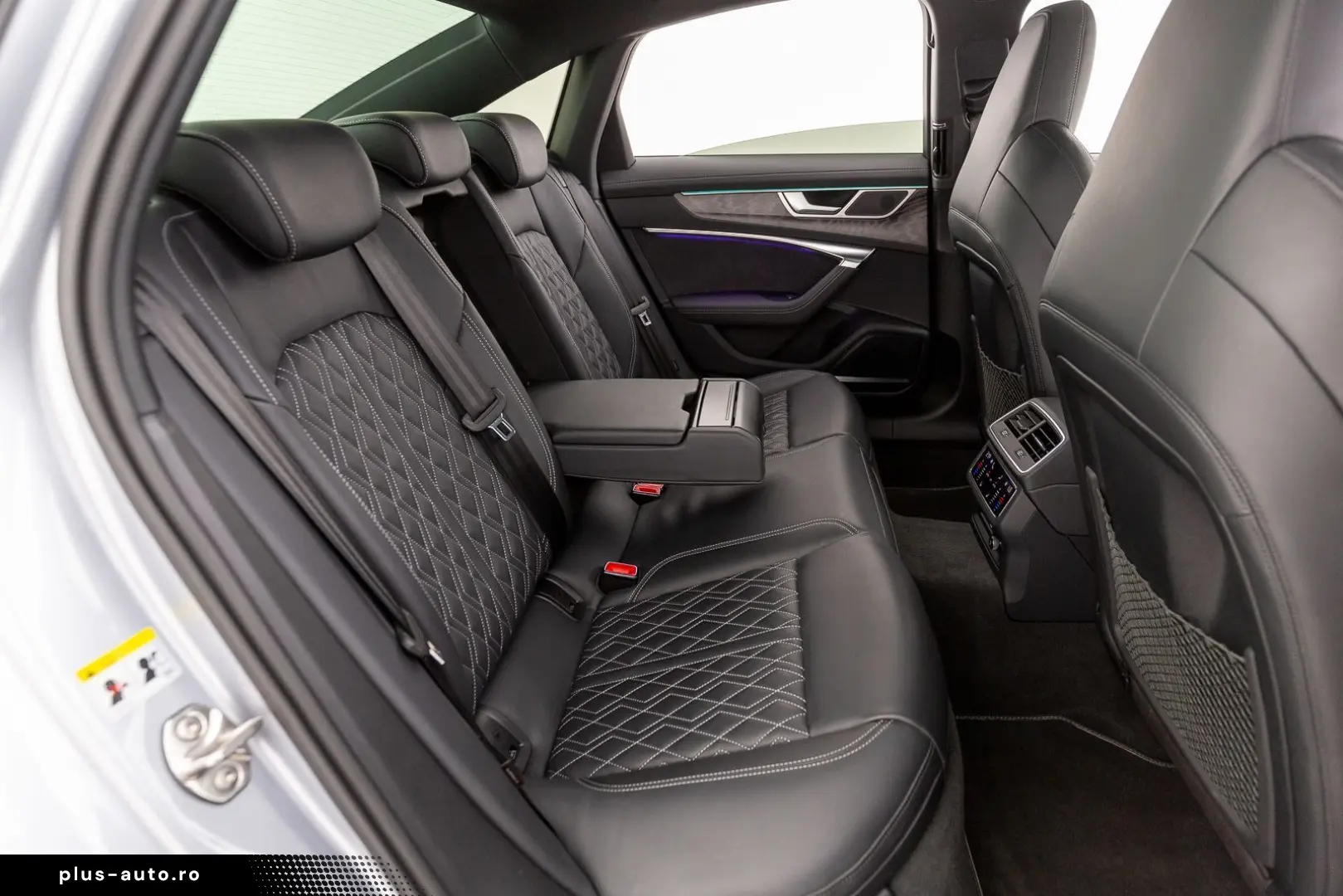 AUDI A6 S line 55 TFSI qu.S tr. STDHZG 360 K HUD PANO