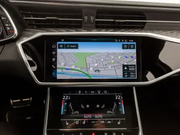 AUDI A6 S line 55 TFSI qu.S tr. STDHZG 360 K HUD PANO
