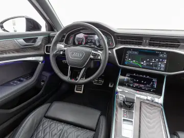 AUDI A6 S line 55 TFSI qu.S tr. STDHZG 360 K HUD PANO