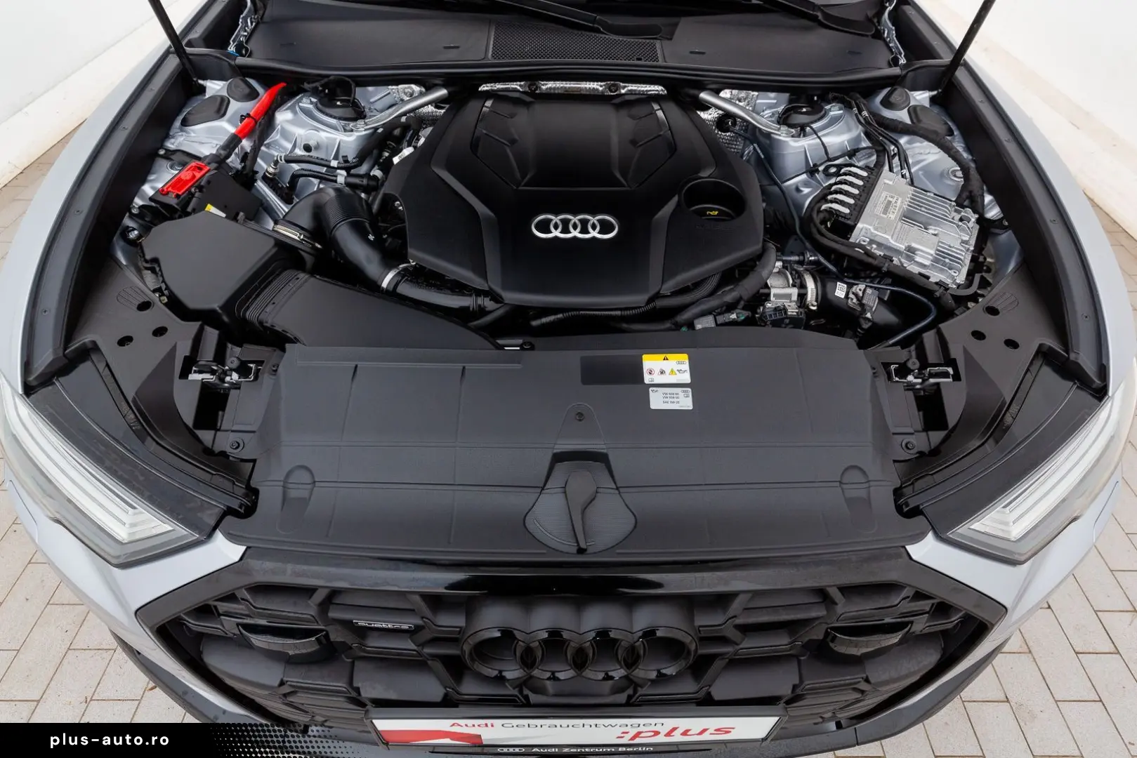 AUDI A6 S line 55 TFSI qu.S tr. STDHZG 360 K HUD PANO