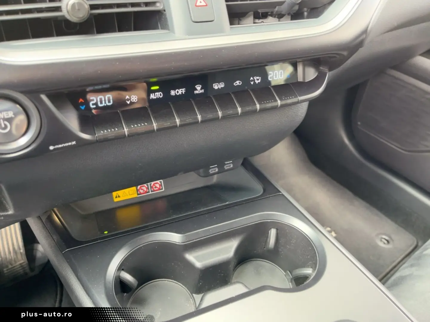 LEXUS UX 250h Style Edition CloudNavi KAM DAB SHZ