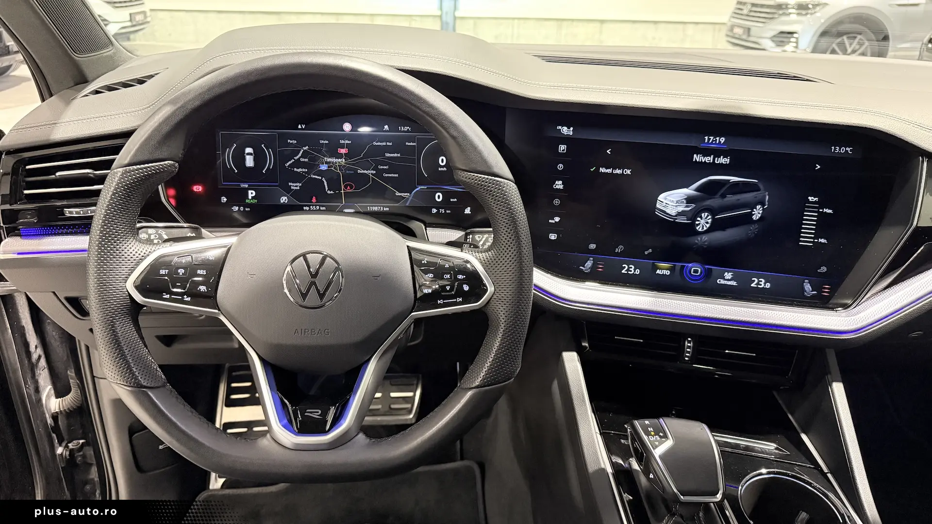 VW Touareg R 462cai Panoramic IQ Light ACC Keyless HeadUp